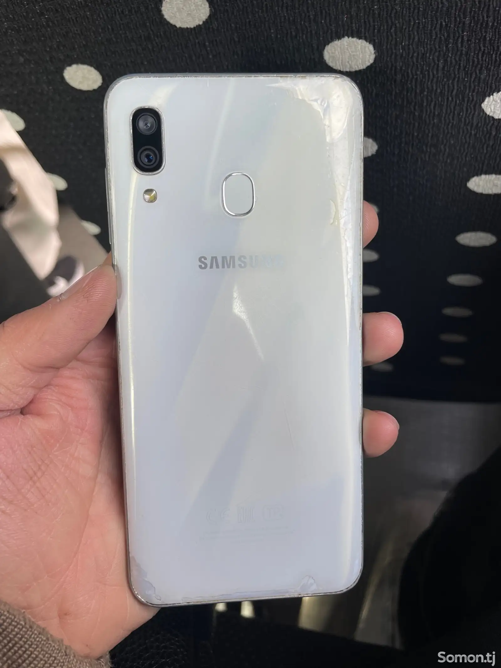 Samsung Galaxy A30-1