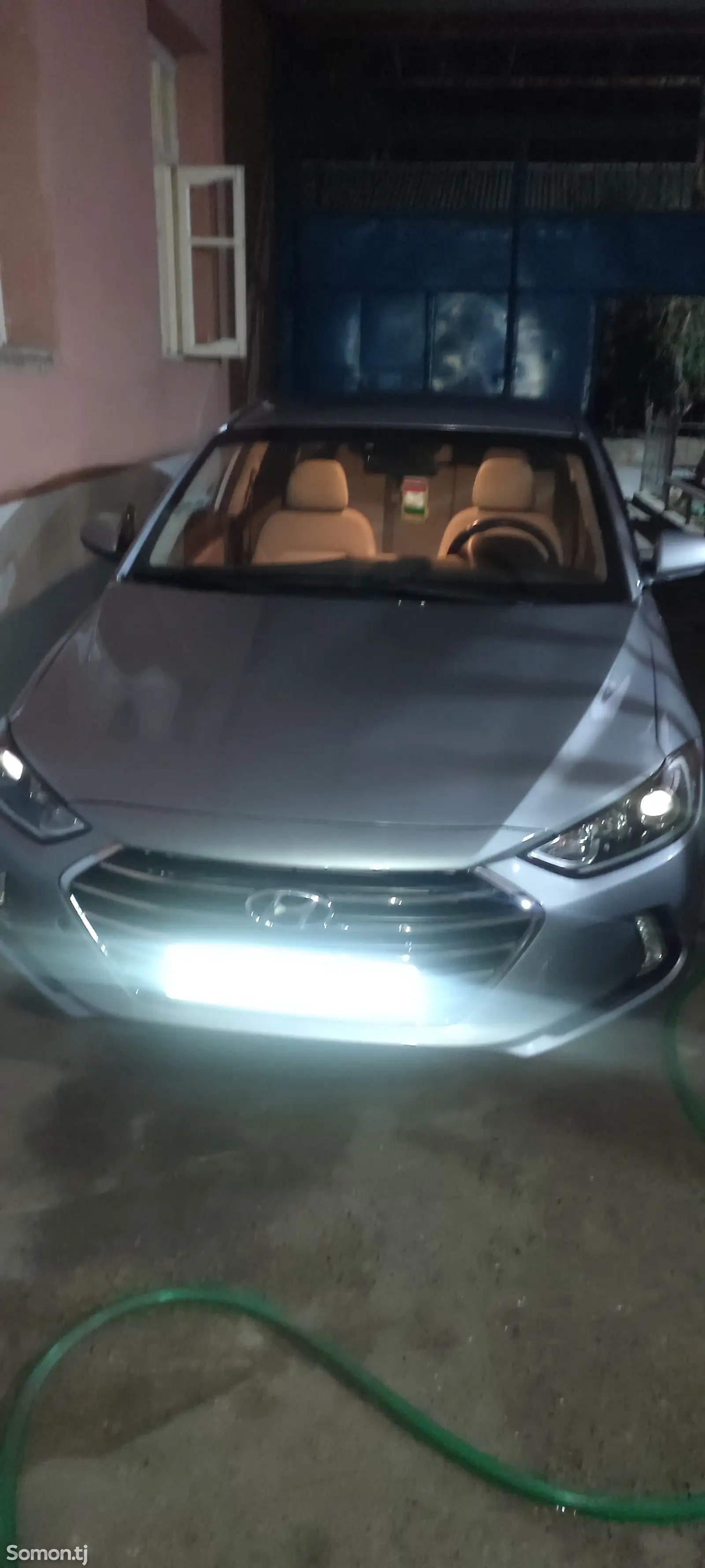 Hyundai Elantra, 2017-4