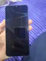 Телефон Realme-2