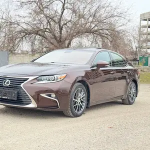 Lexus ES series, 2017