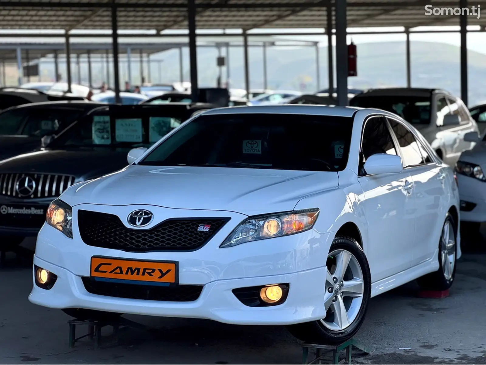 Toyota Camry, 2010-1