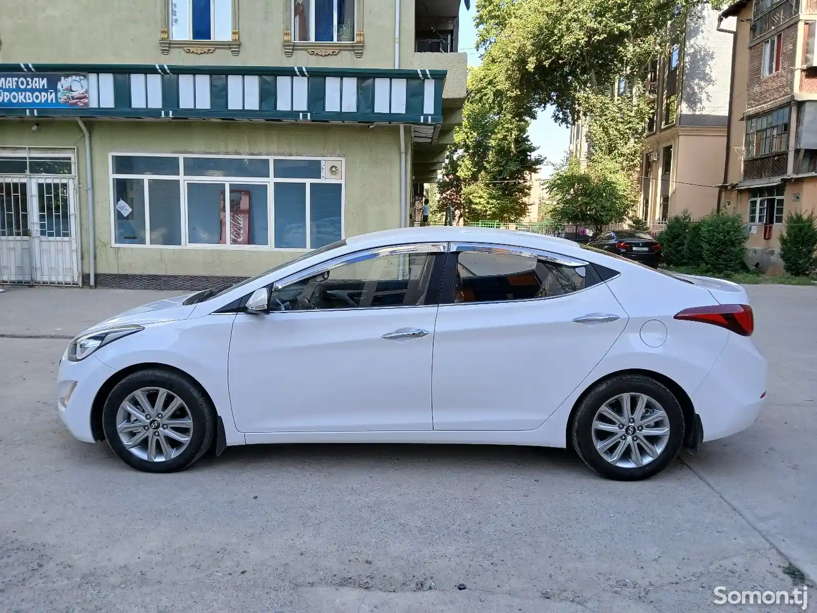 Hyundai Elantra, 2015-3