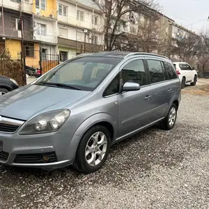 Opel Zafira, 2008