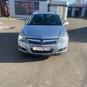 Opel Astra H, 2011