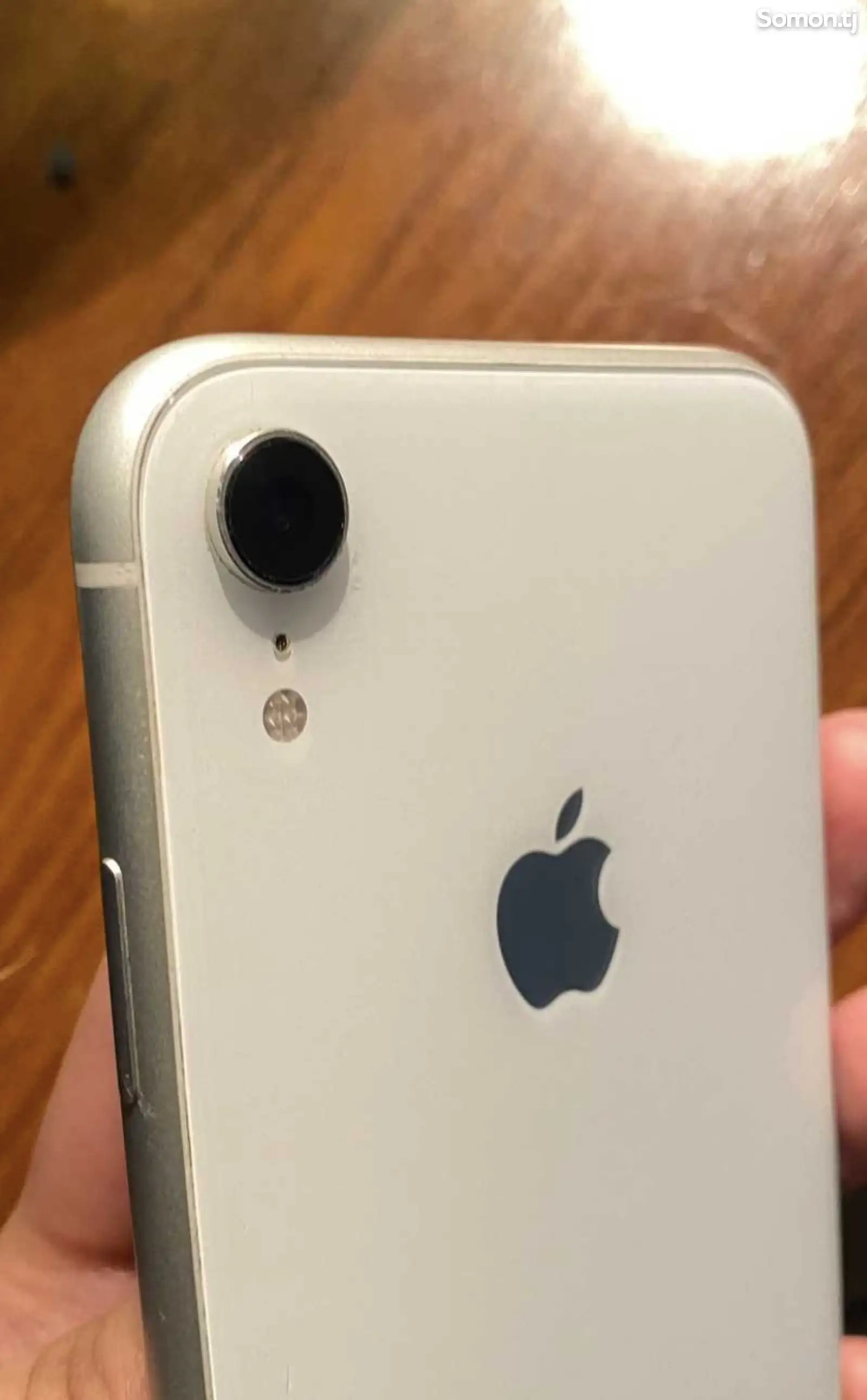 Apple iPhone Xr, 64 gb, White-1