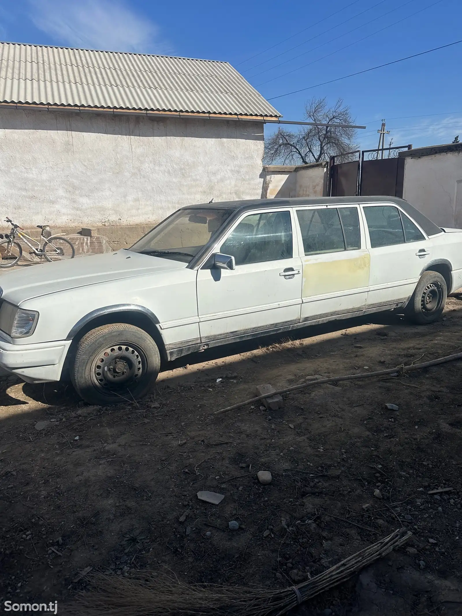 Mercedes-Benz W124, 1988-1