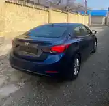 Hyundai Elantra, 2015-4