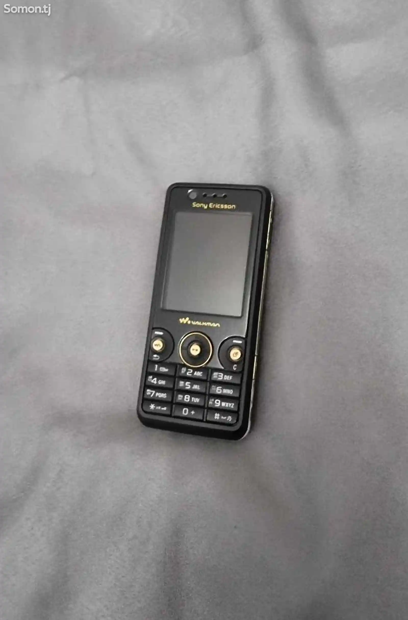 Sony Ericsson W660i-1