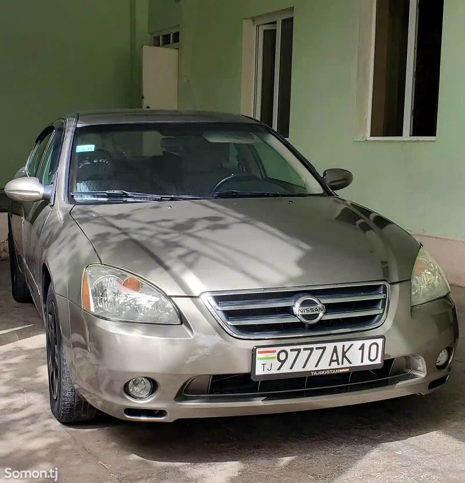 Nissan Altima, 2004-1