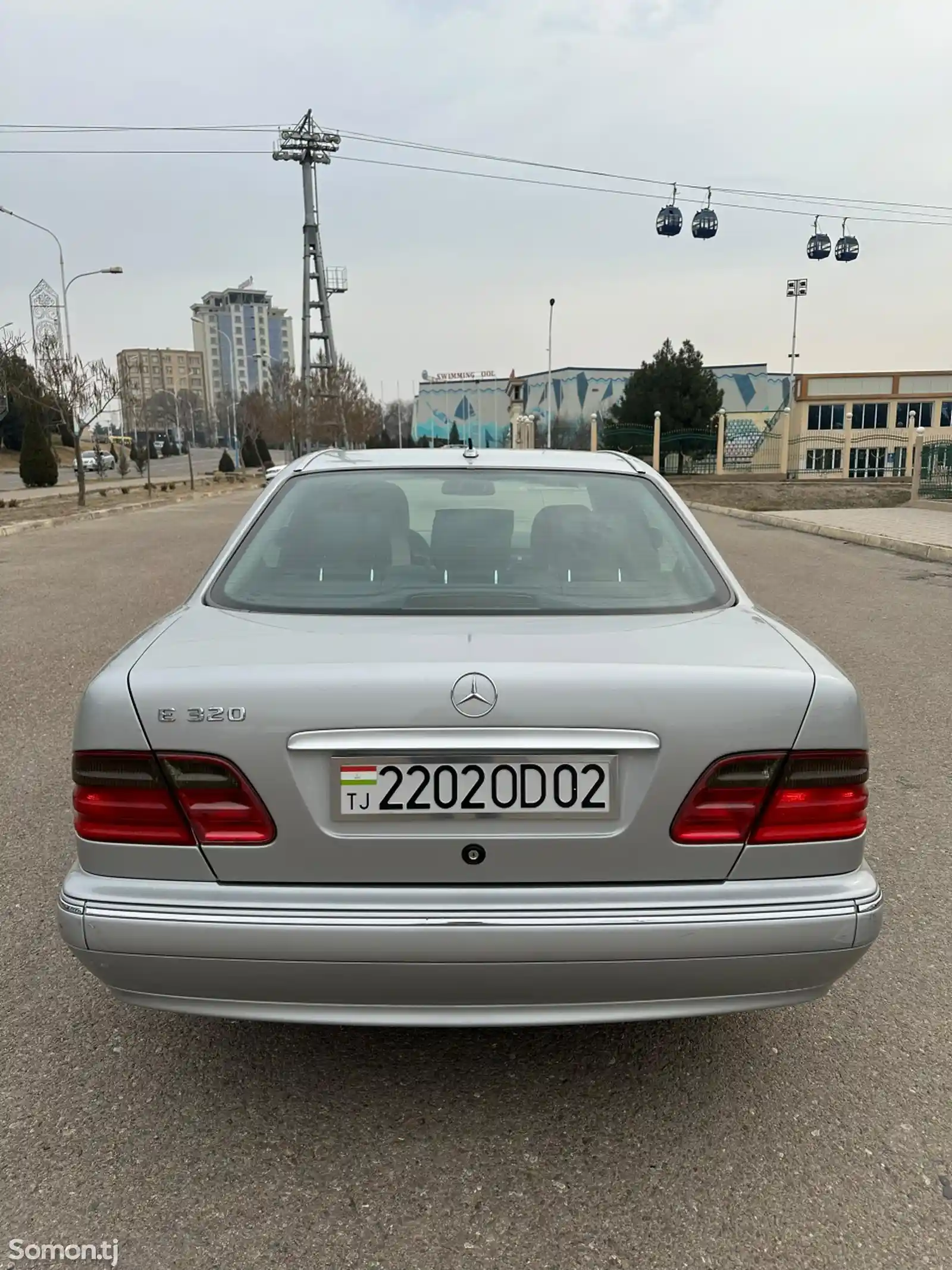 Mercedes-Benz E class, 2002-4