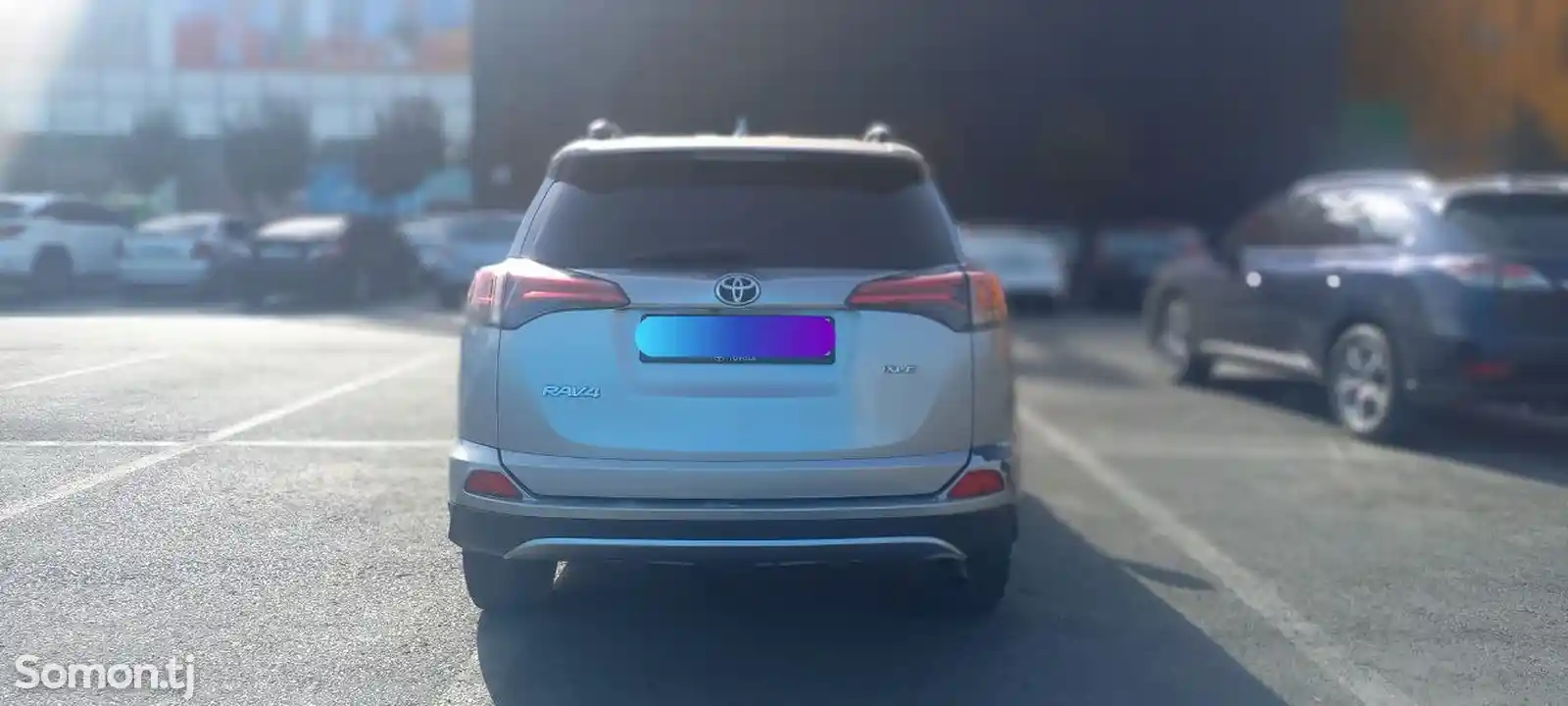 Toyota RAV 4, 2018-8