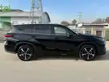 Toyota Highlander, 2022-5