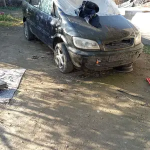 Opel Zafira, 2000