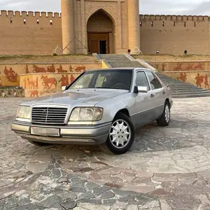 Mercedes-Benz W124, 1994