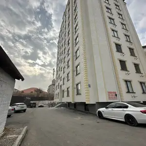 2-комн. квартира, 4 этаж, 63 м², 13мкр