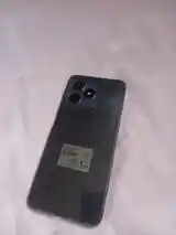 Телефон Realme-2