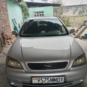 Opel Astra J, 2000