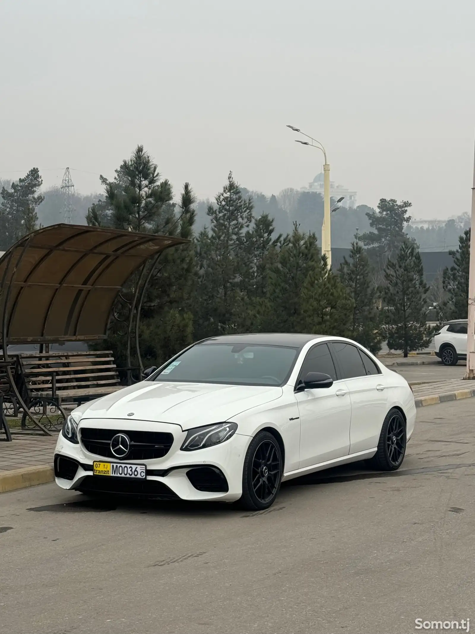 Mercedes-Benz E class, 2019-1