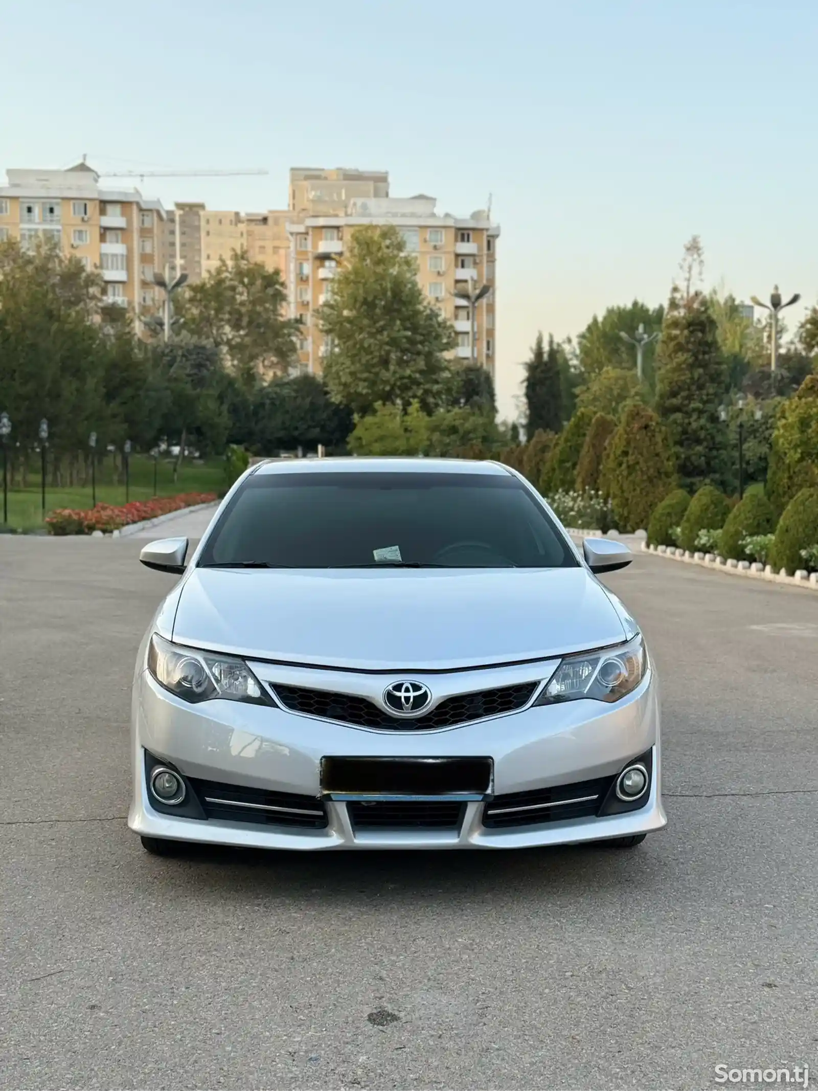 Toyota Camry, 2013-1