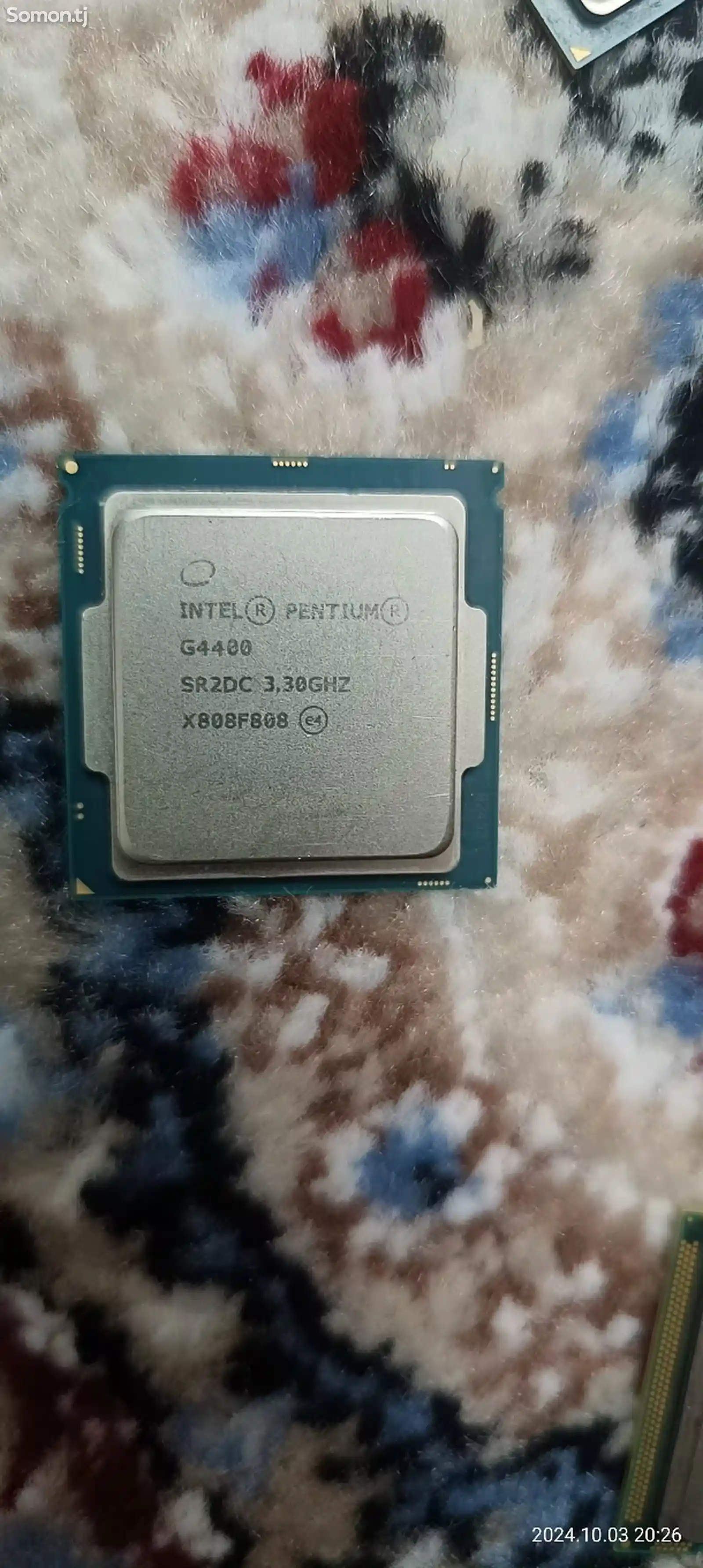 Процессор Intel Pentium G4400