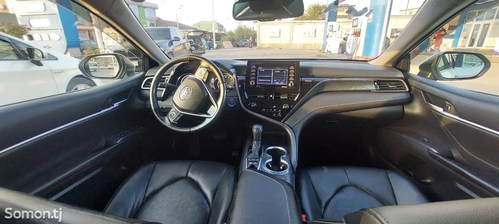 Toyota Camry, 2018-9