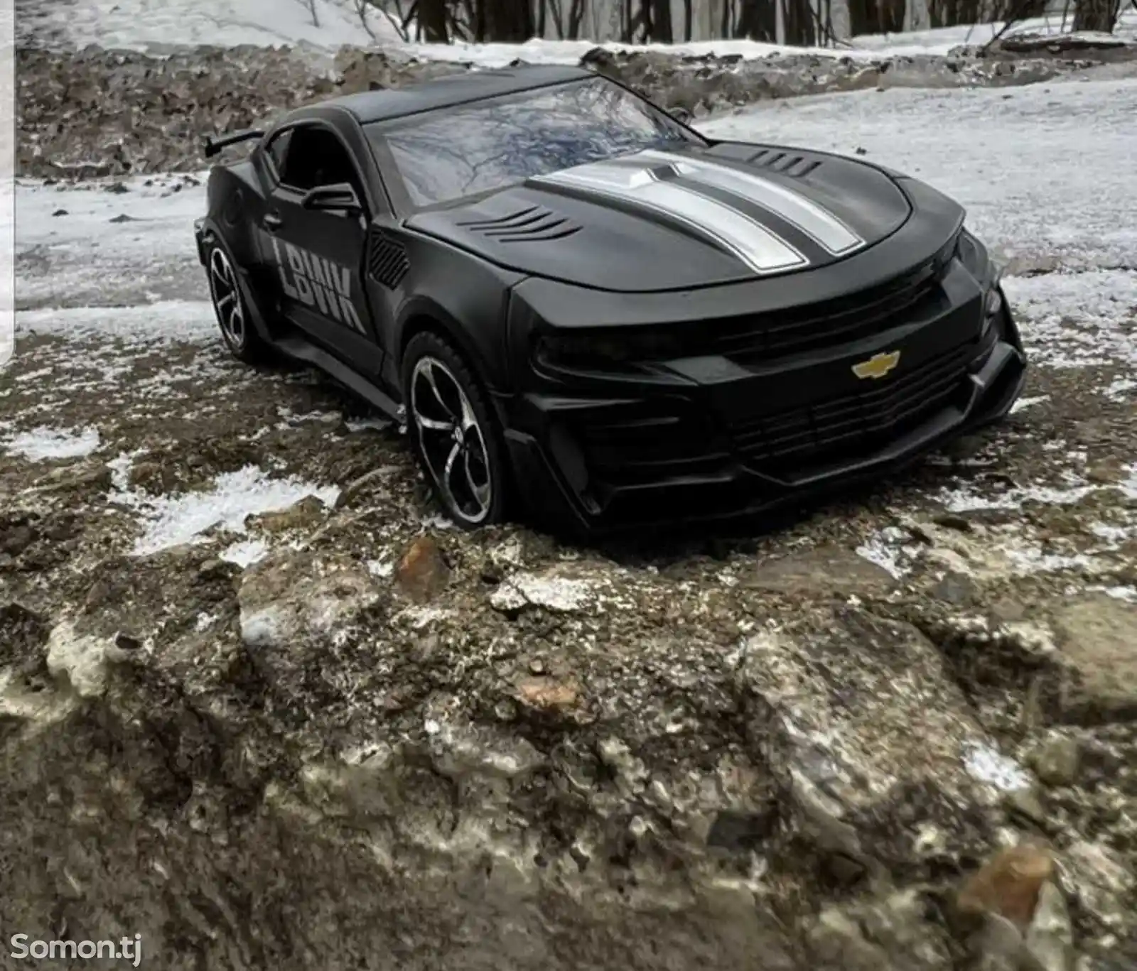 Машинка Chevrolet Camaro с выхлопом черный-4