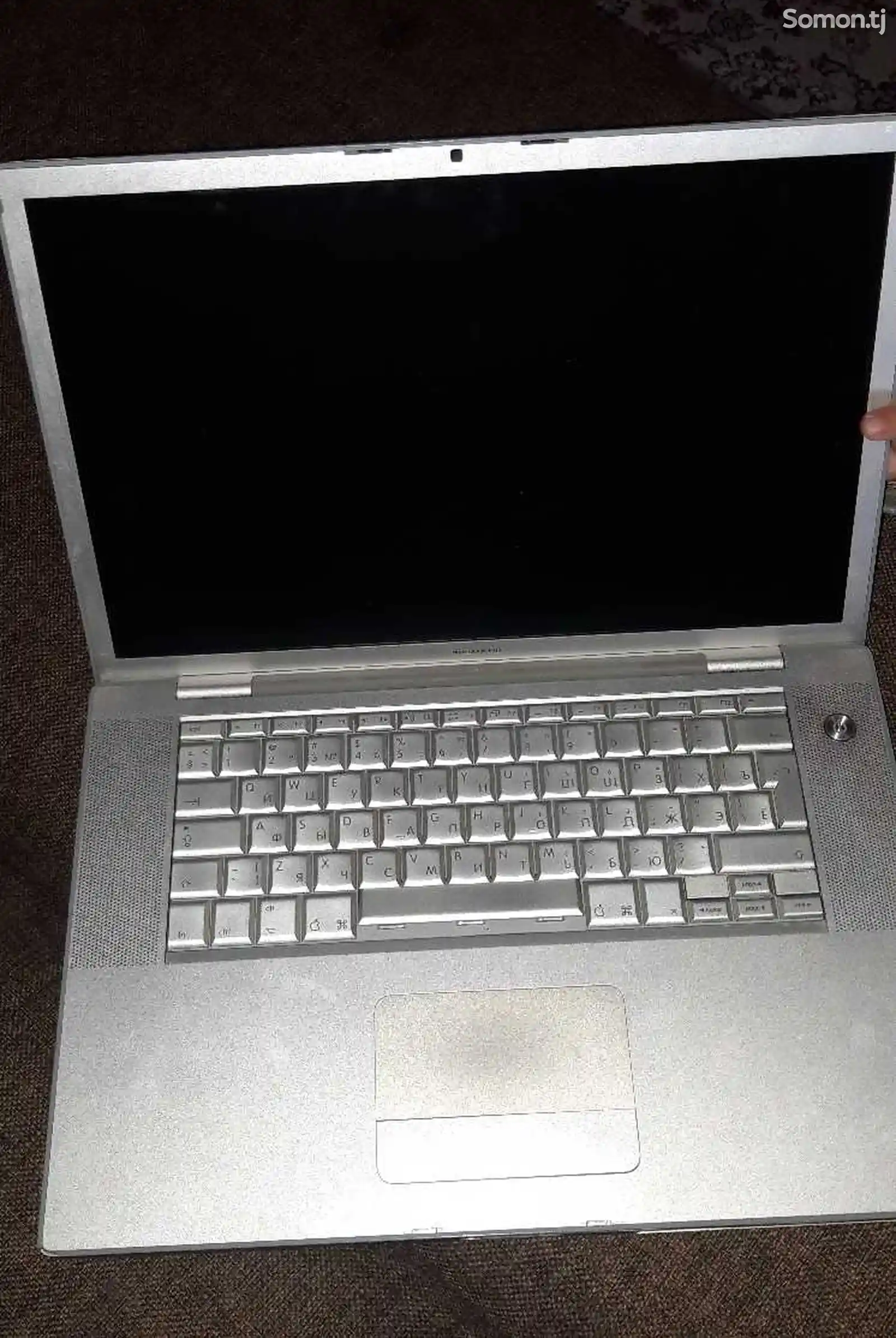 Ноутбук MacBook Pro на запчасти-1