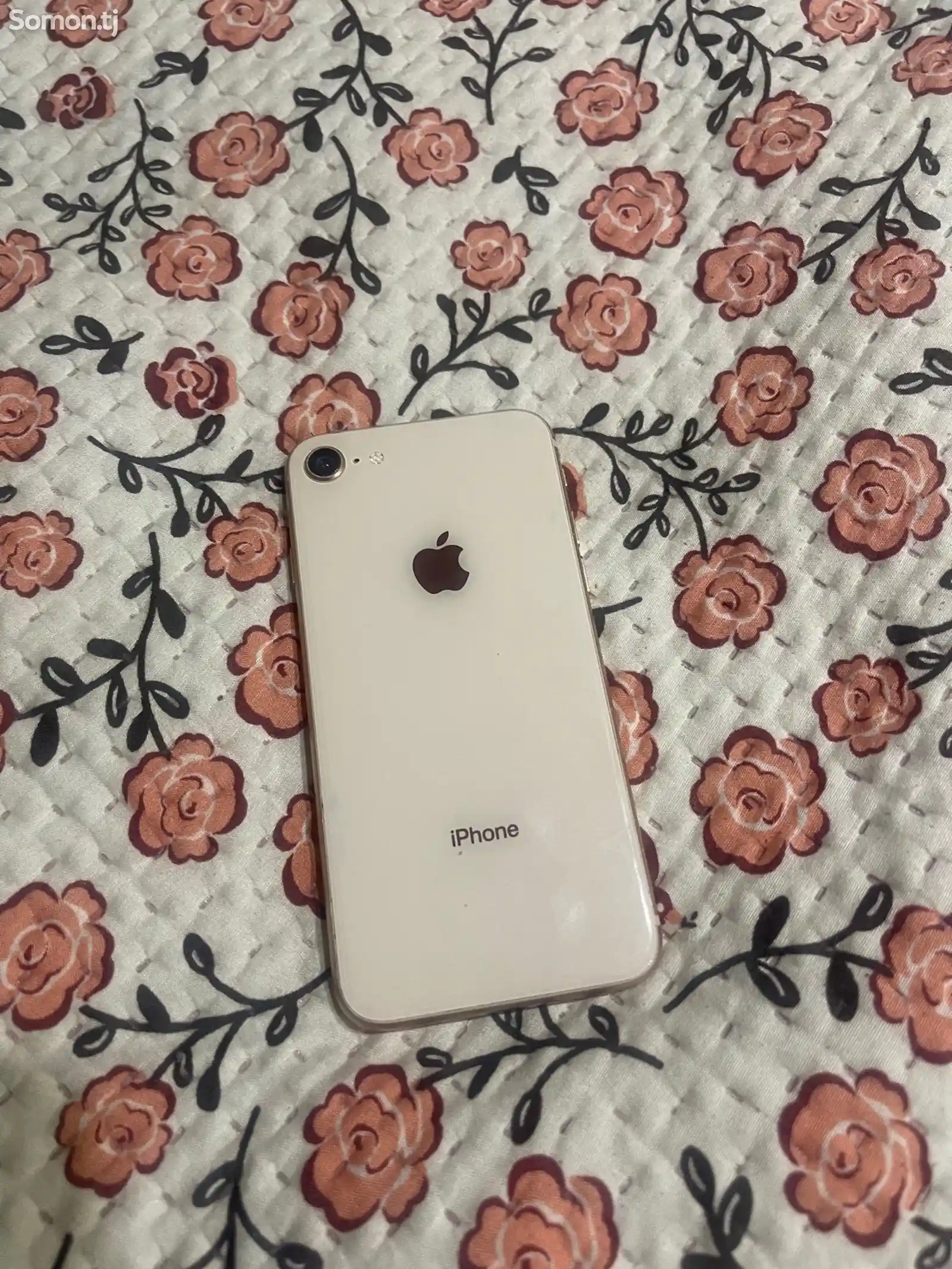 Apple iPhone 8, 64 gb, Gold-8