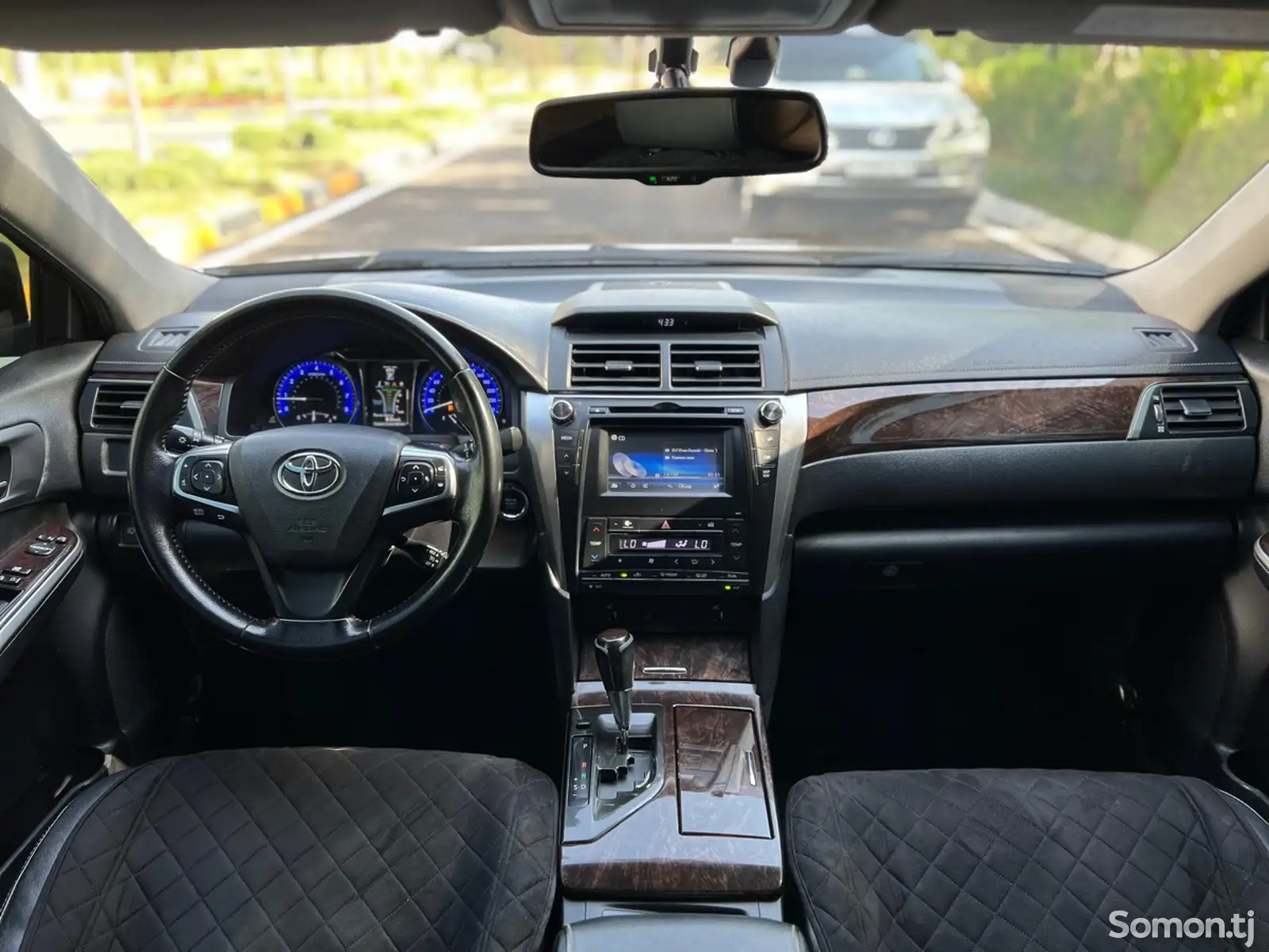 Toyota Camry, 2015-7