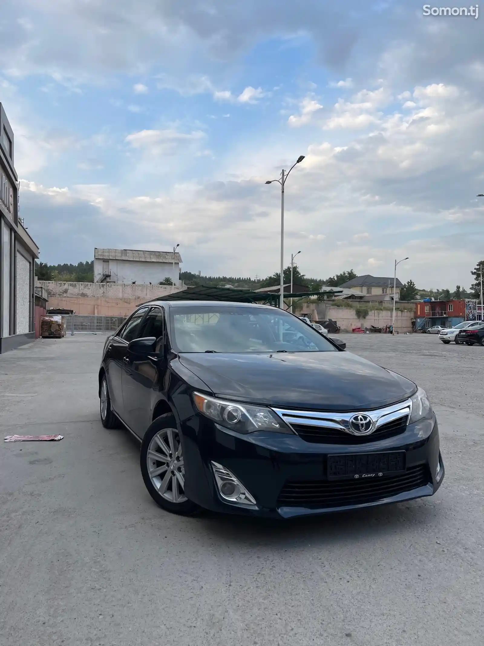 Toyota Camry, 2013-1