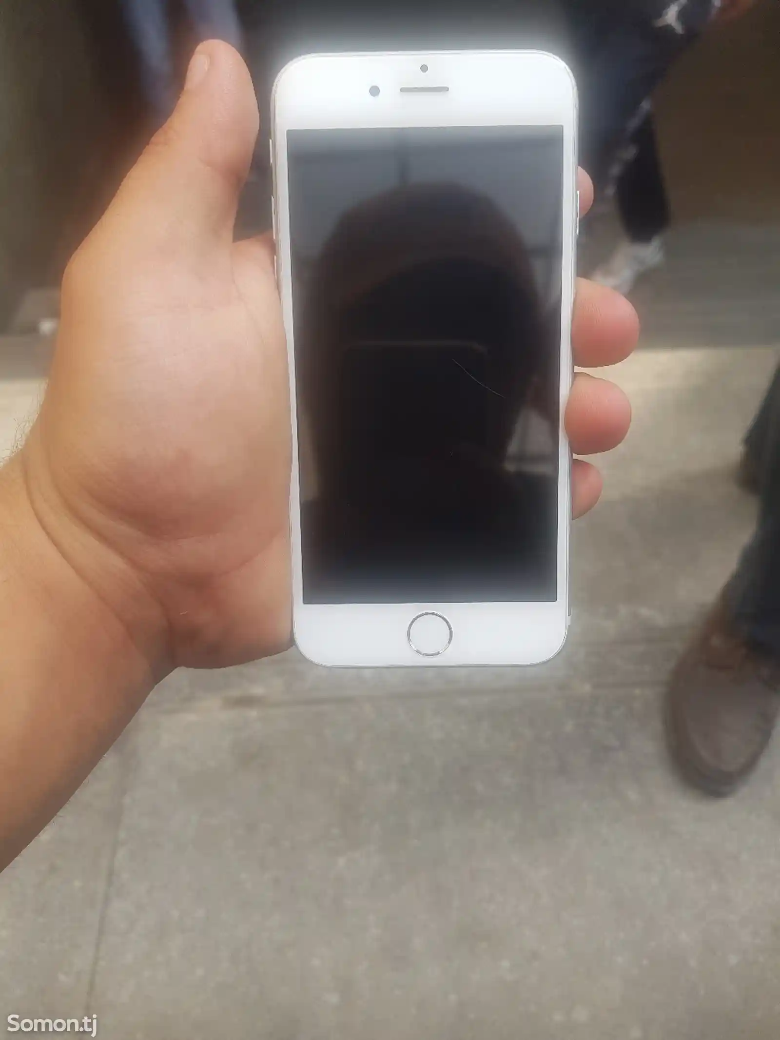 Apple iPhone 6-5