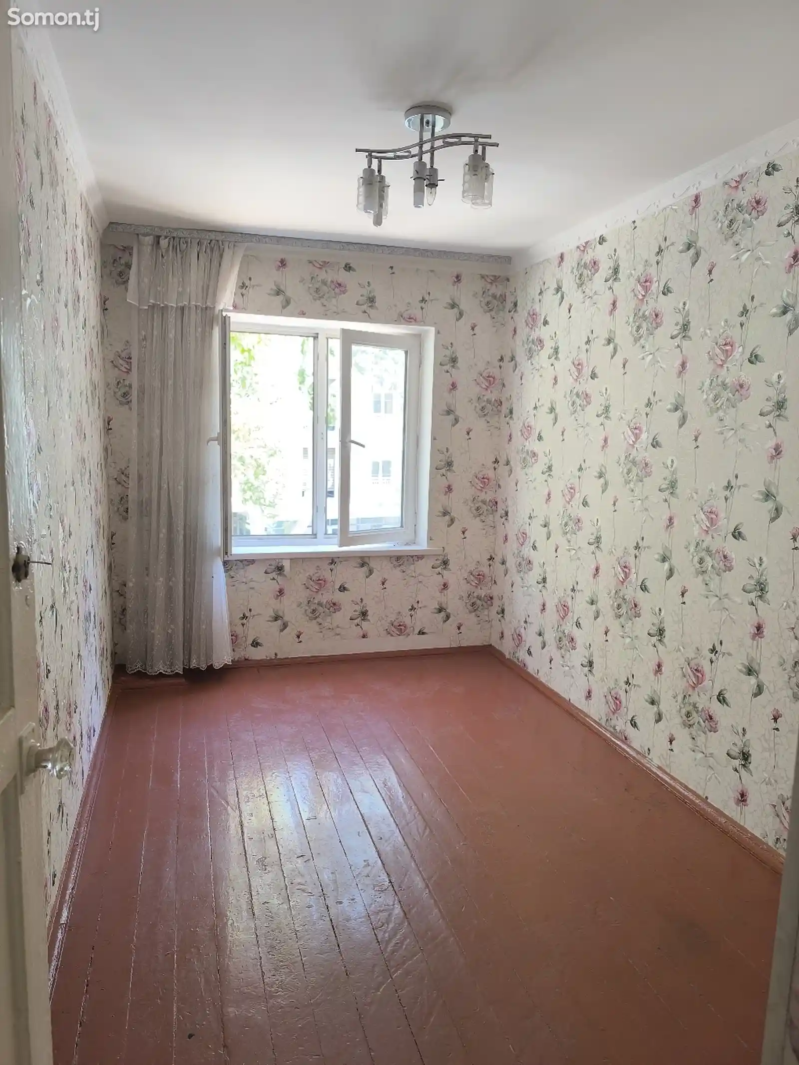 2-комн. квартира, 3 этаж, 47 м², Универмаг-3