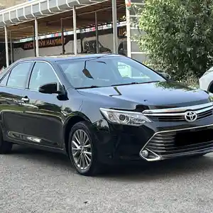 Toyota Camry, 2017