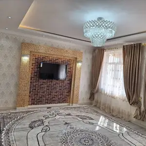 2-комн. квартира, 10 этаж, 80 м², 8 мкр