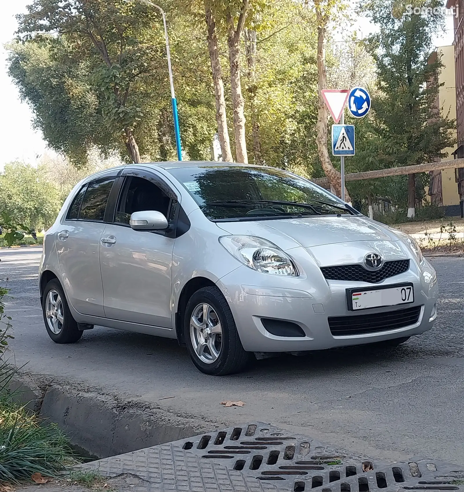 Toyota Vitz, 2010-1