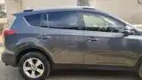 Toyota RAV 4, 2015-3