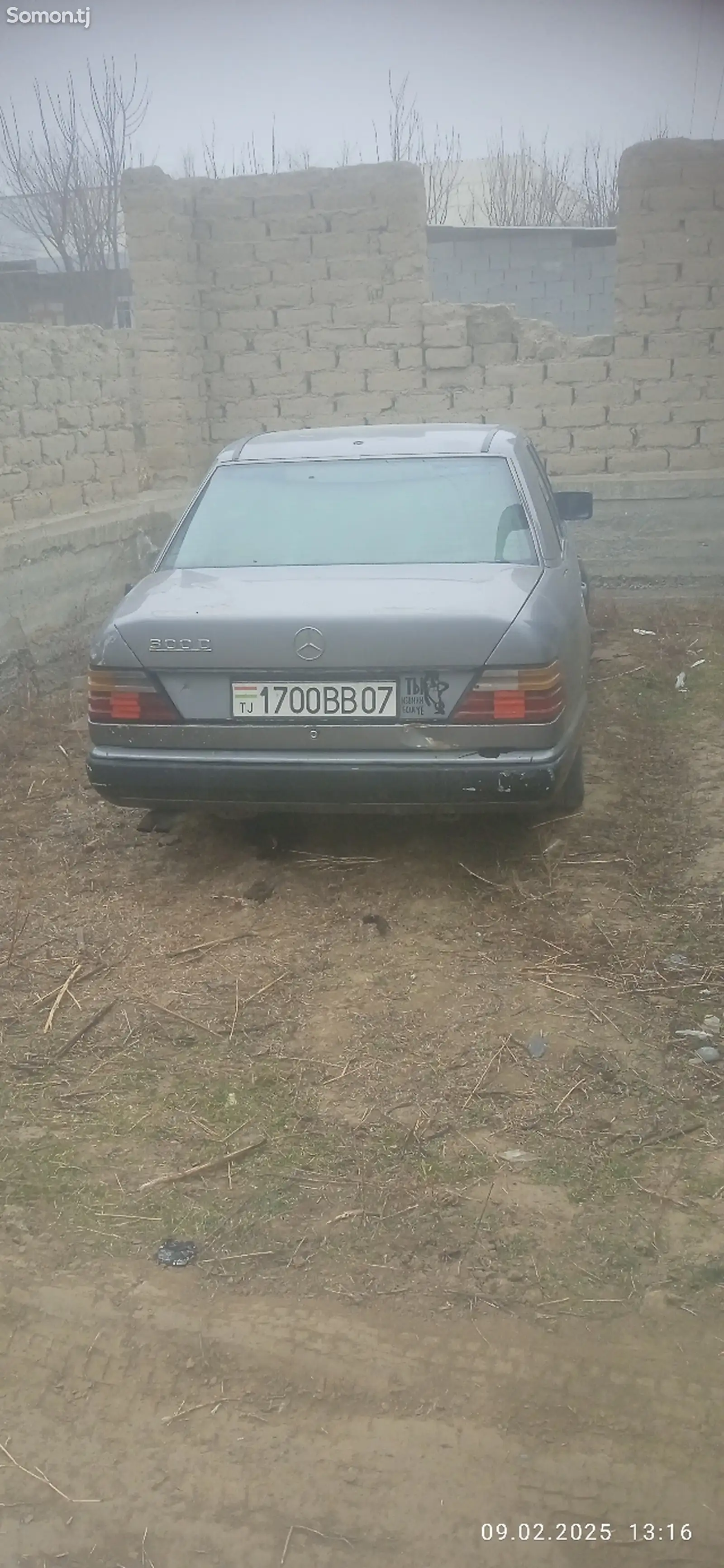 Mercedes-Benz W124, 1987-1