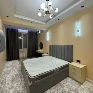 2-комн. квартира, 9 этаж, 83м², И. Сомони