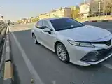 Toyota Camry, 2018-6