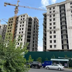 2-комн. квартира, 8 этаж, 97 м², Шохмансур