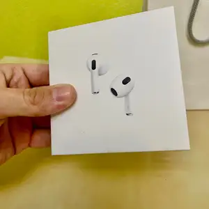 Беспроводные наушники AirPods 3th generation