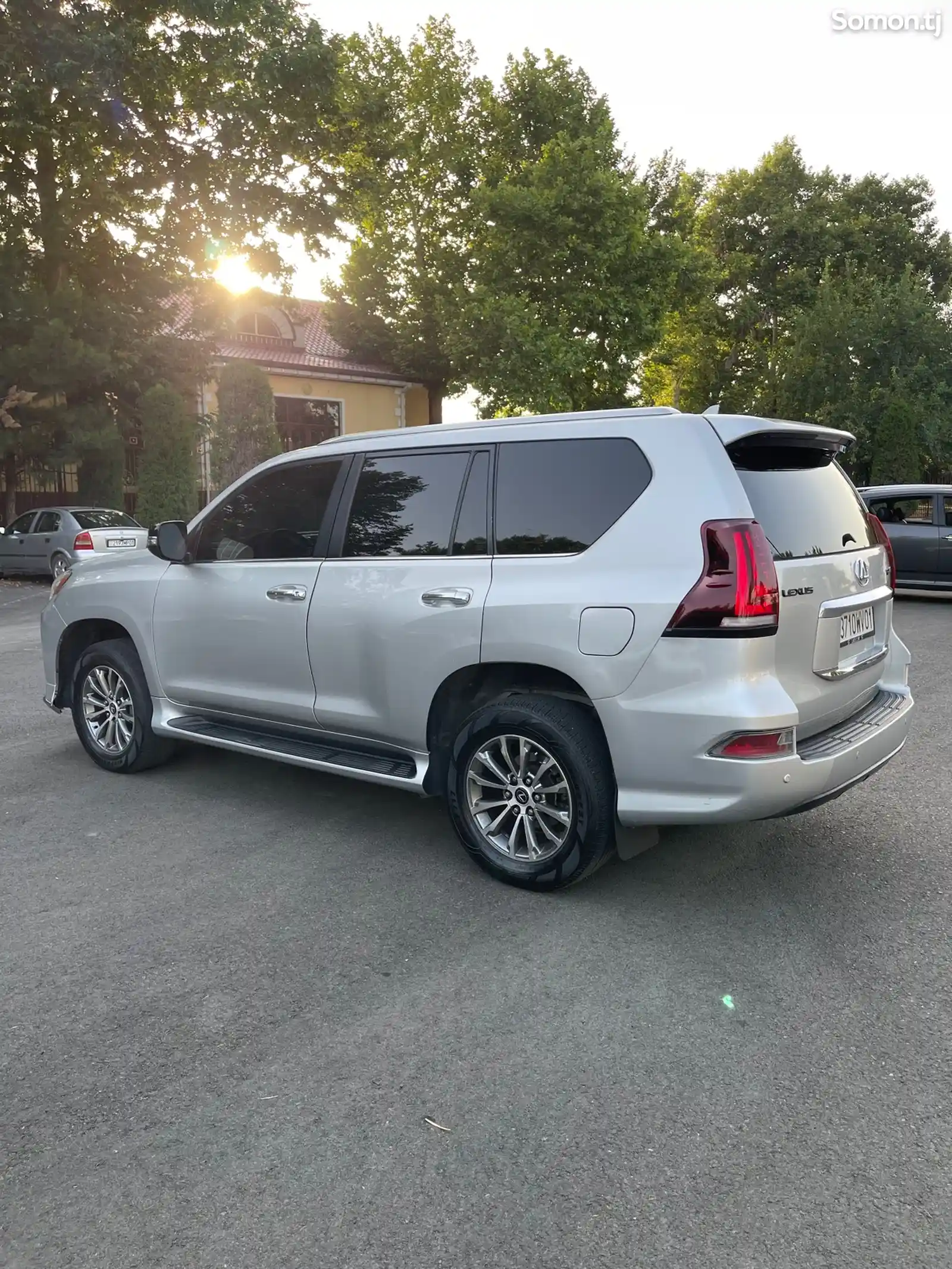 Lexus GX series, 2011-6