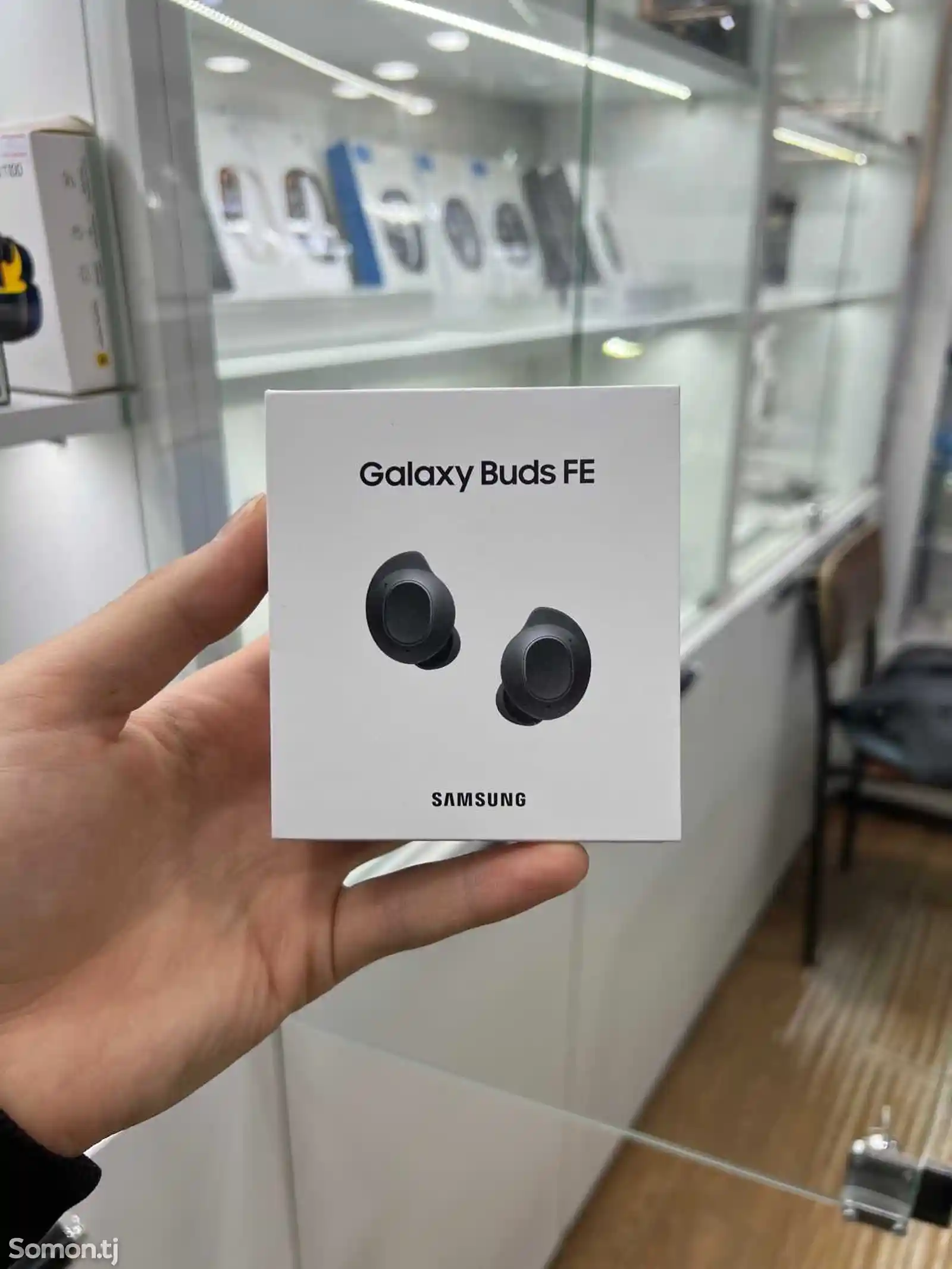 Беспроводные наушники Samsung Galaxy Buds FE-1