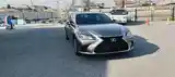 Lexus ES series, 2022-2