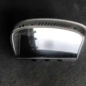 Бopтовой мoнитoр от BMW 5 Е60