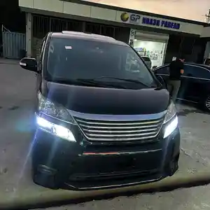 Toyota Vellfire, 2014