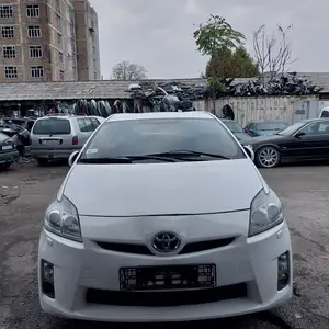 Toyota Prius, 2011