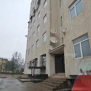 2-комн. квартира, 4 этаж, 48 м², Белый дом