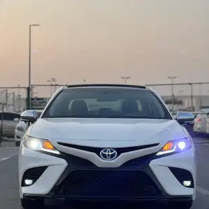 Toyota Camry, 2019