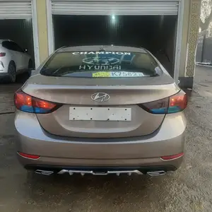 Hyundai Elantra, 2014